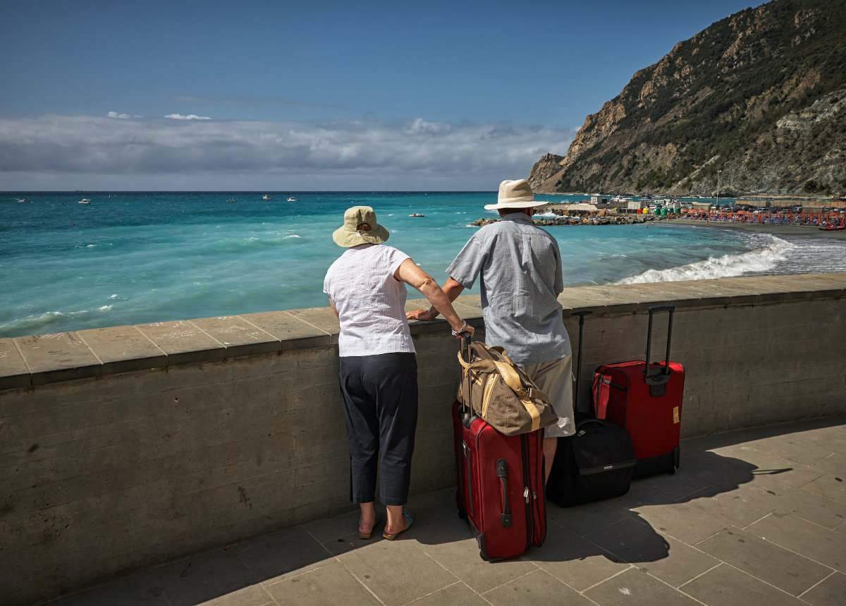 How to Plan for Retiring Overseas Featured Image